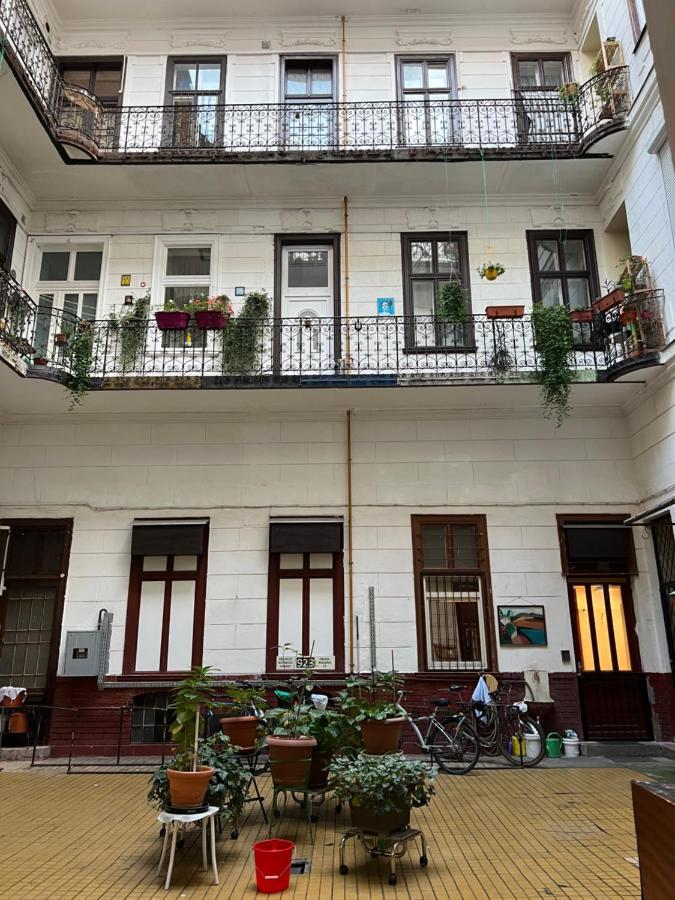 Apartamento Kiko'S Forest Budapest Exterior foto